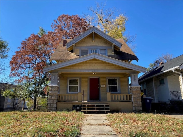 view of front of house featuring a porch