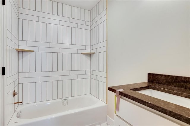 bathroom featuring a bathing tub