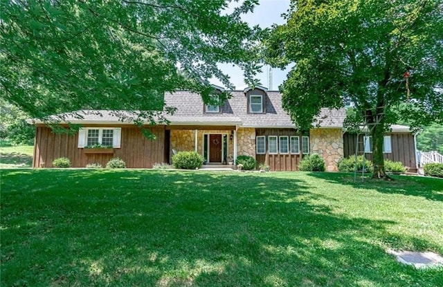 11691 Marshall School Rd, Lexington, MO 64067 - view of front of property with stone siding and a front lawn