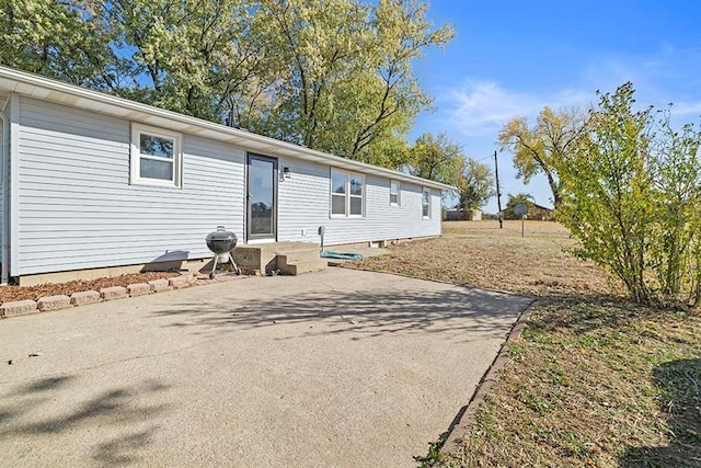 manufactured / mobile home with a patio area