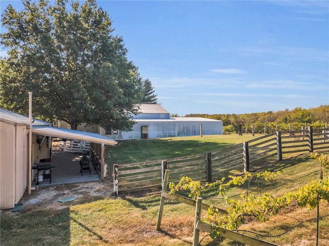 view of yard with a patio