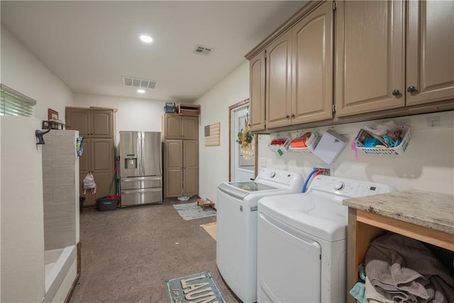 5528 Lostine Rd, Galena, KS 66739 - clothes washing area featuring carpet flooring, independent washer and dryer, cabinet space, and visible vents