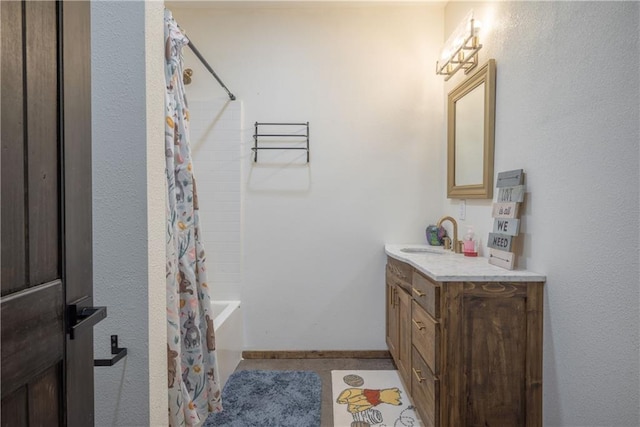 5528 Lostine Rd, Galena, KS 66739 - full bath featuring vanity and shower / bathtub combination with curtain