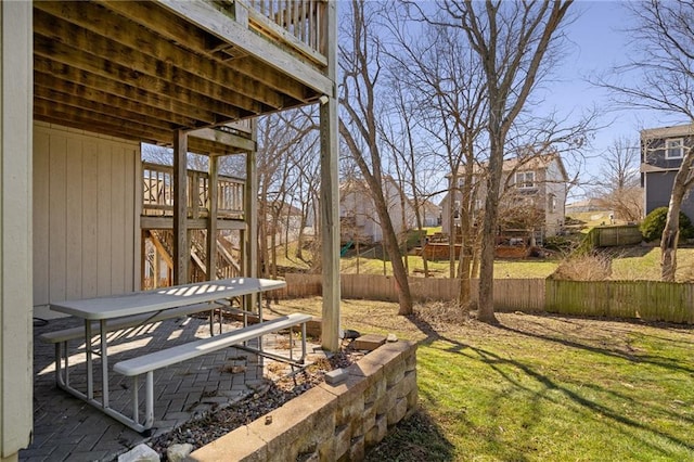 view of yard featuring a patio area and fence