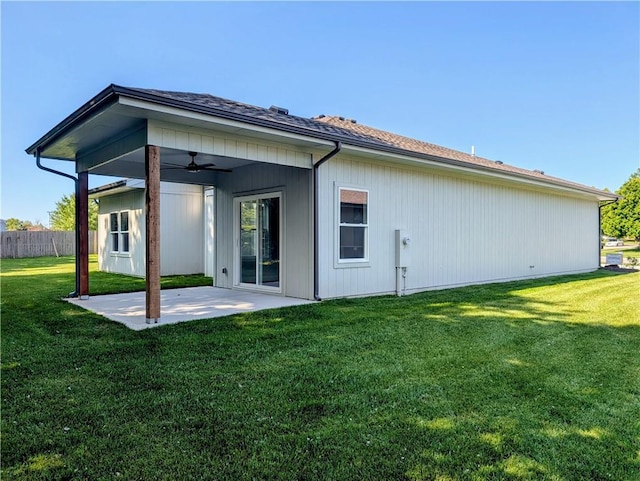 15905 S Lindenwood Dr, Olathe, KS 66062 - rear view of property featuring ceiling fan and a patio