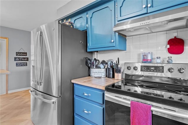 kitchen featuring backsplash, blue cabinets, stainless steel appliances, and light parquet flooring