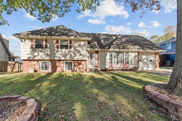 view of front of home with a front yard