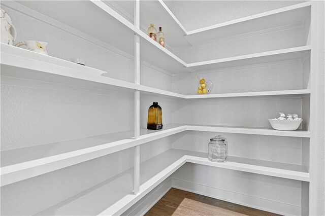 24912 W 98th Pl, Lenexa, KS 66227 - view of pantry