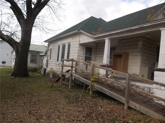 view of home's exterior