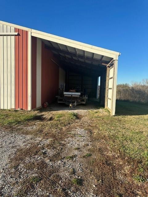 view of outbuilding