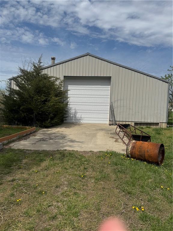 33270 Switzer Rd, Paola, KS 66071 - photo 45