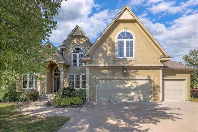 view of front facade with a garage