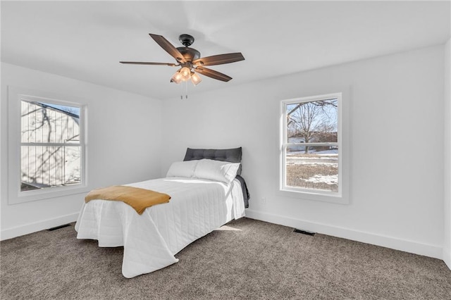 bedroom featuring carpet and ceiling fan