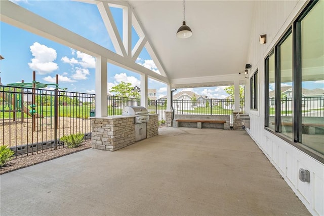 view of patio / terrace with a grill and exterior kitchen