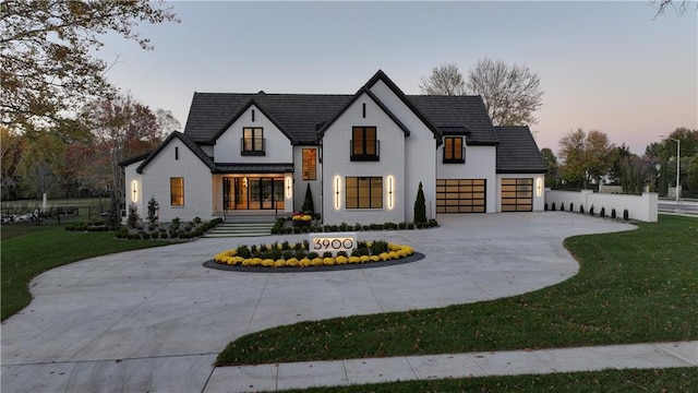 view of front of home with a yard