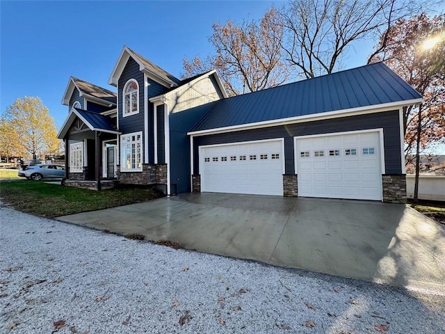 view of front of home featuring a garage