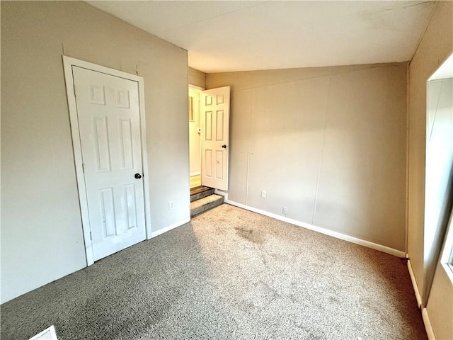 unfurnished bedroom featuring carpet floors