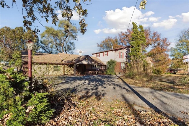 view of front of house