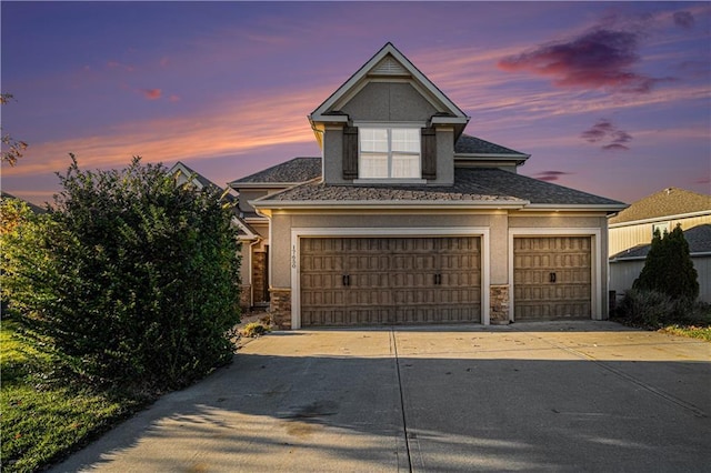 view of front of house featuring a garage