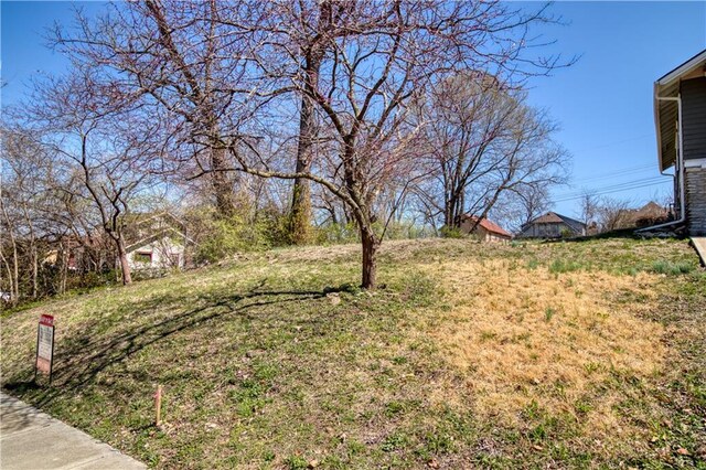 4937 Virginia St, Kansas City, MO 64110 - photo 9