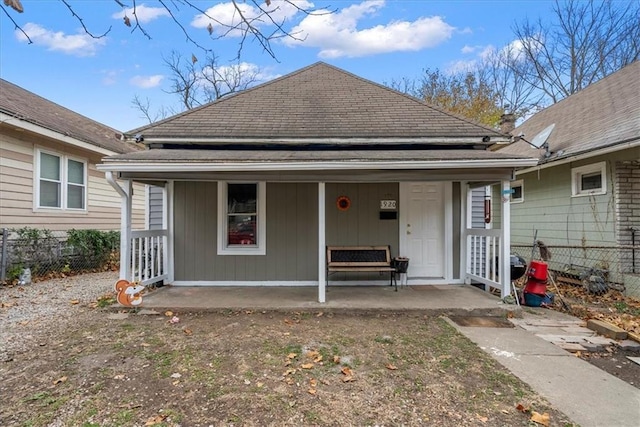 bungalow-style house featuring covered porch