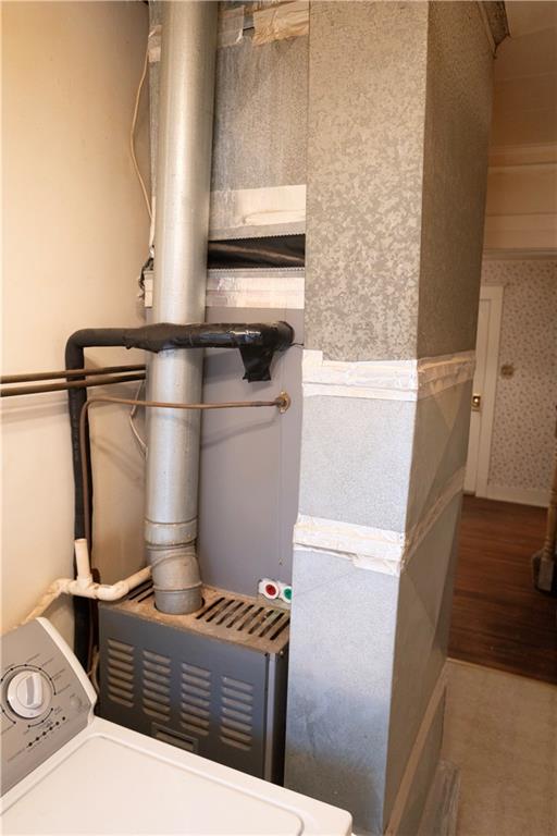 utility room featuring washer / dryer