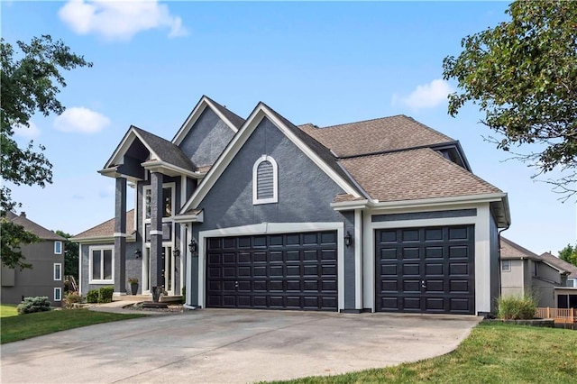 view of front of house featuring a garage