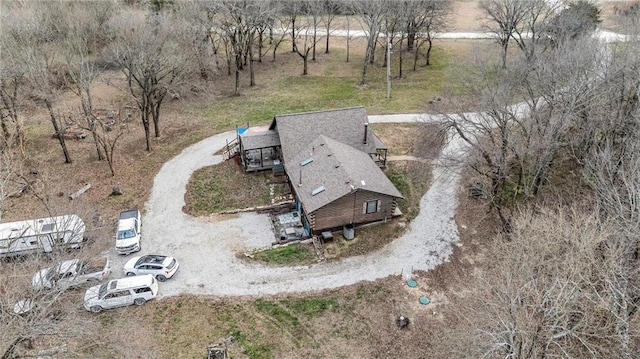 birds eye view of property featuring a rural view