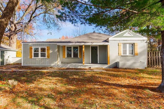 view of front of home featuring covered porch