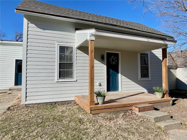 view of front of house featuring a deck