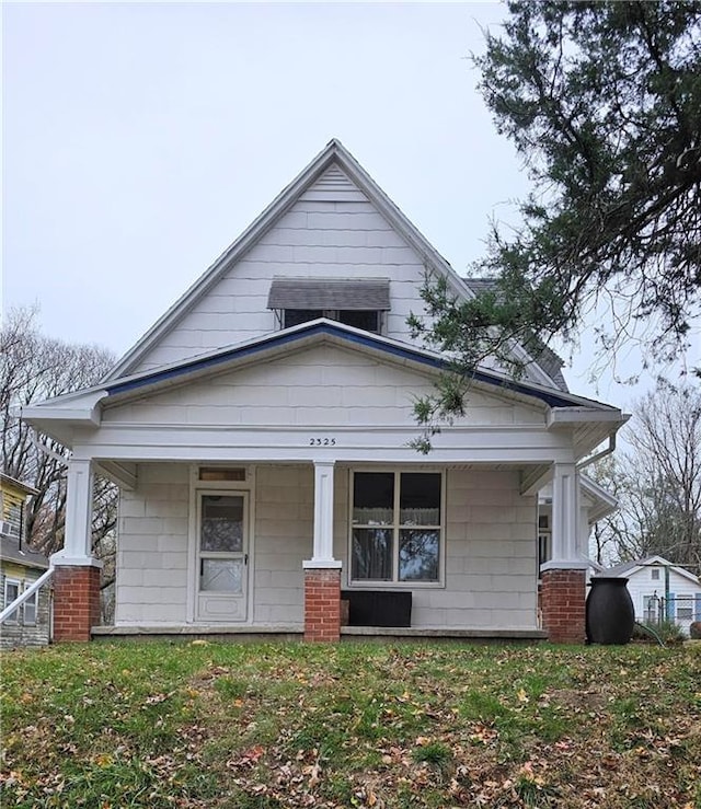 view of front of house with covered porch