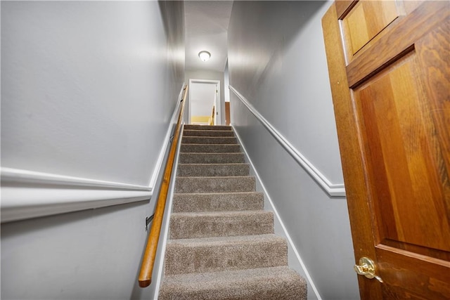 401 Taylor Rd, Independence, KS 67301 - view of stairs