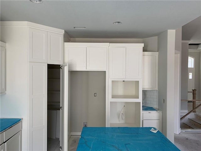 unfurnished bedroom featuring a closet