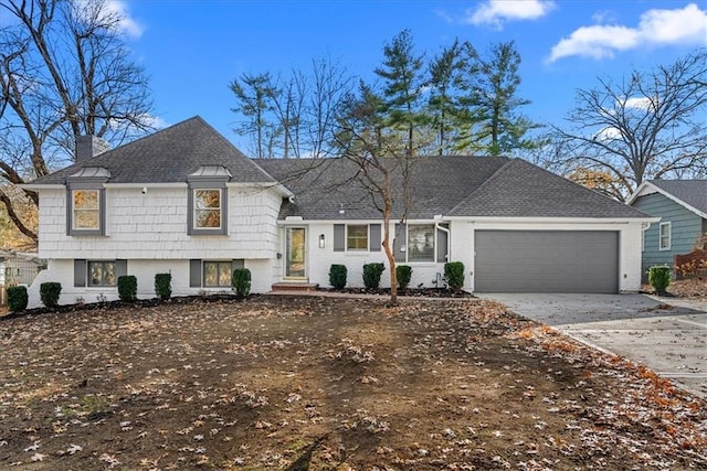 view of front facade with a garage