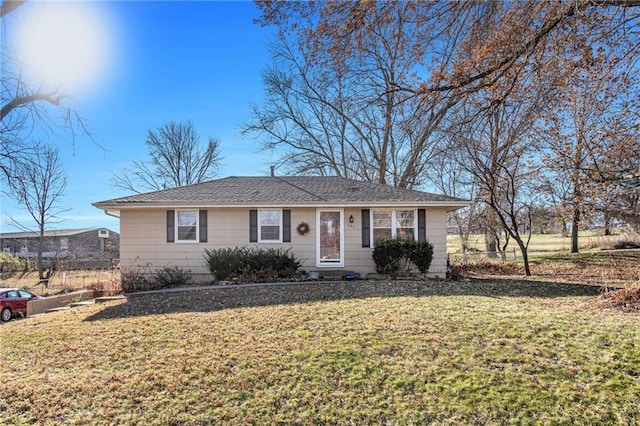 327 Lincoln Dr, Gower, MO 64454 - photo 1