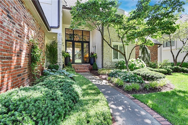 view of property entrance