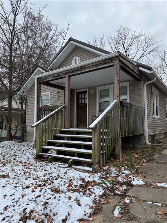 bungalow-style home featuring a porch