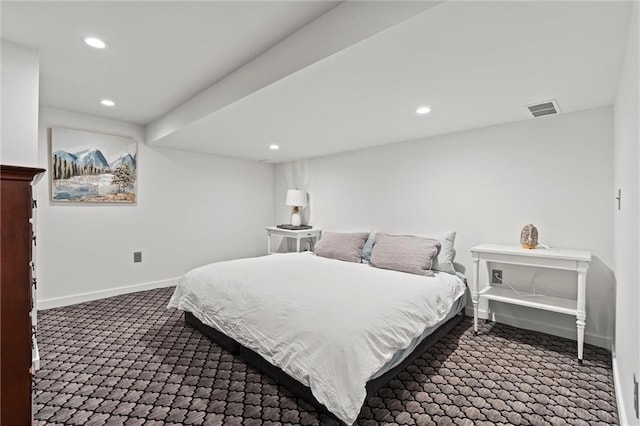 bedroom featuring carpet floors