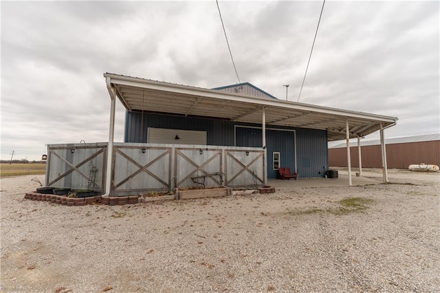 view of outbuilding