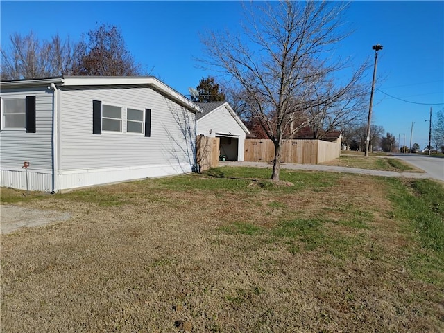 exterior space with a yard