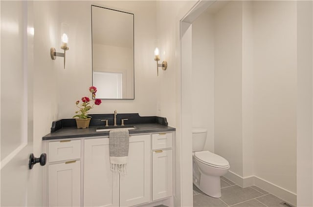 2150 NW Scenic View Dr, Riverside, MO 64150 - bathroom featuring vanity and tile patterned flooring