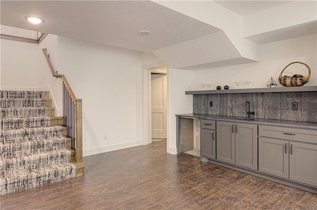 2150 NW Scenic View Dr, Riverside, MO 64150 - kitchen featuring gray cabinetry, dark wood finished floors, and open shelves