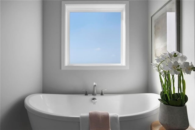 1516 NW 106th St, Kansas City, MO 64155 - full bathroom with a freestanding bath