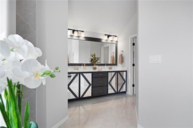 1516 NW 106th St, Kansas City, MO 64155 - full bath featuring baseboards and double vanity