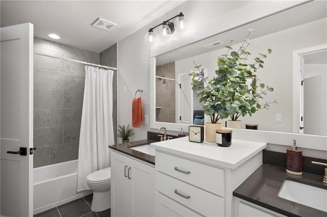 1516 NW 106th St, Kansas City, MO 64155 - bathroom with tiled shower / bath, visible vents, tile patterned flooring, and toilet