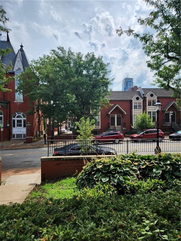 1070 Washington St, Kansas City, MO 64105 - photo 26