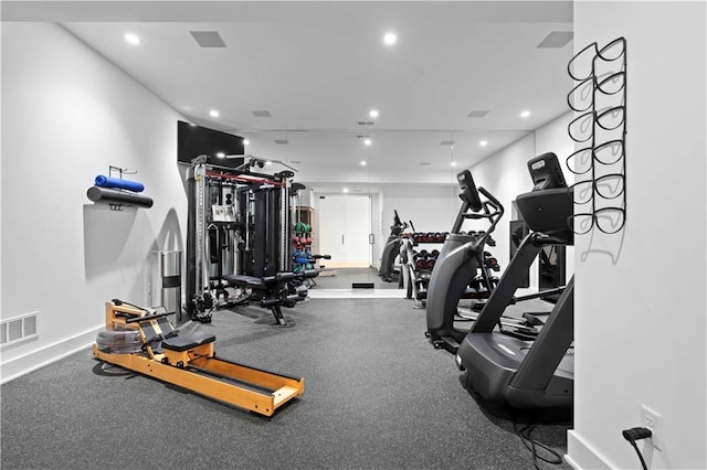 12604 W 160th St, Overland Park, KS 66062 - gym with recessed lighting and baseboards