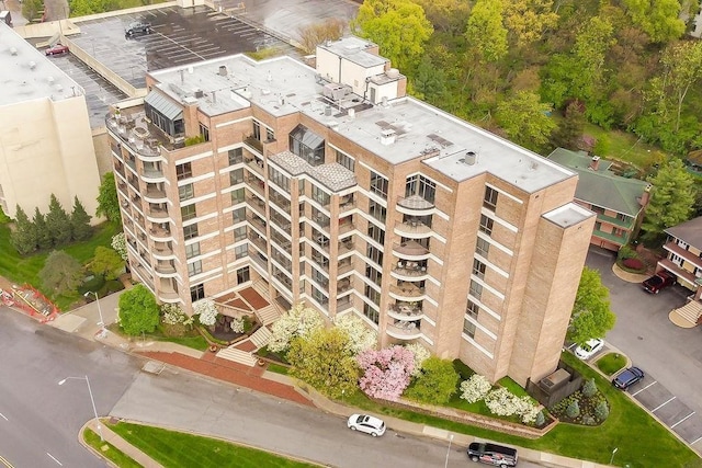 433 Ward Pkwy Unit 3S, Kansas City, MO 64112 - view of subject property