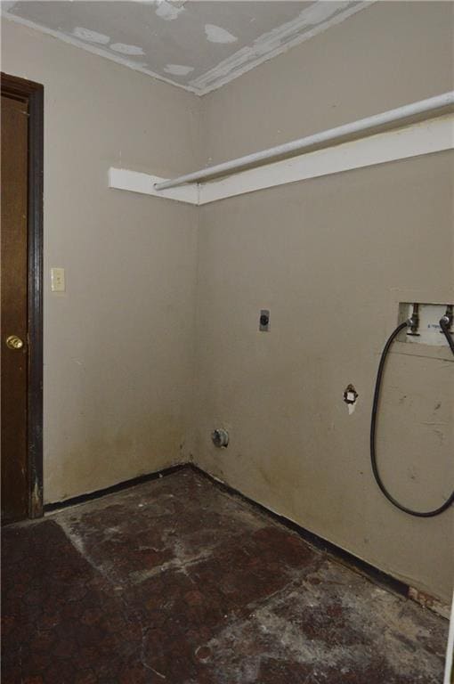 laundry area with electric dryer hookup, crown molding, and washer hookup