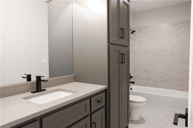 21513 W 80th Ter, Shawnee, KS 66220 - full bathroom featuring vanity and shower / tub combination